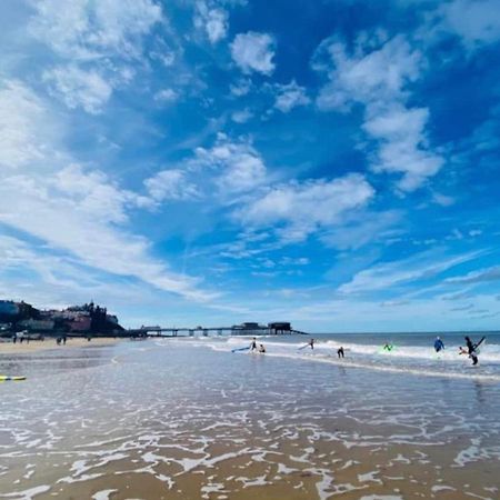 Sea View, Beach Road, Cromer Extérieur photo